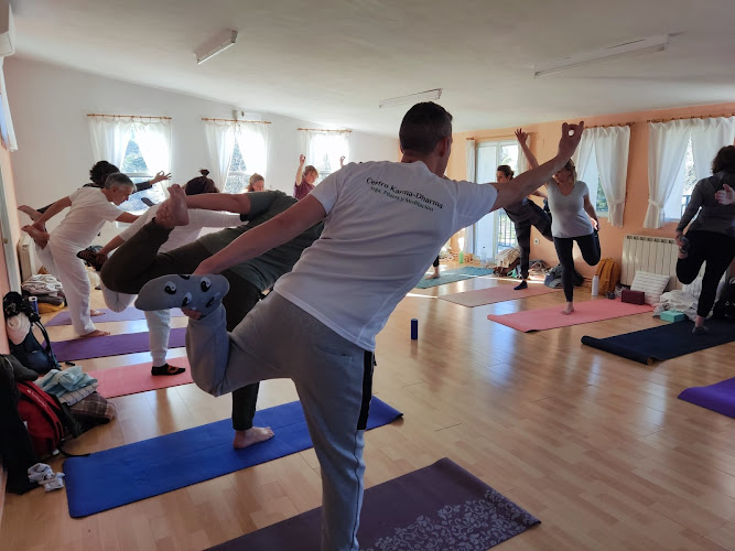 Centro De Yoga, Meditación Y Pilates Karma-Dharma