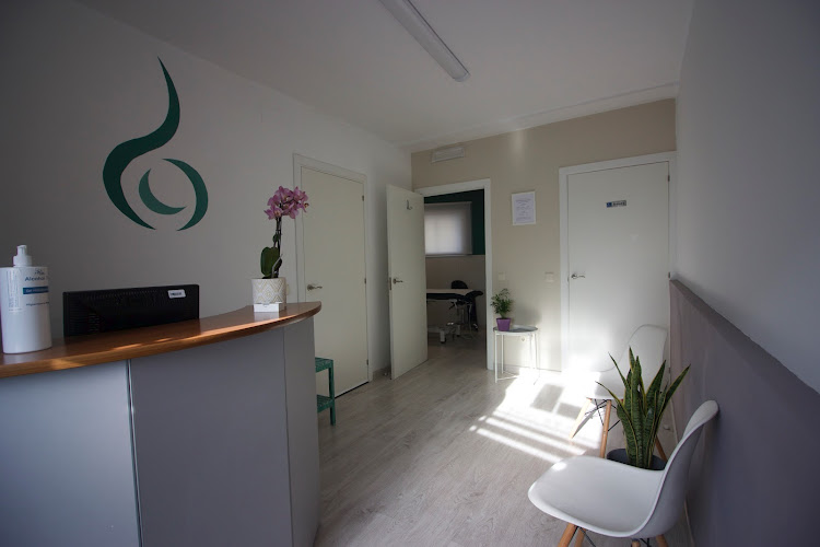 Clínica Gaia - Fisioterapia Y Osteopatía / Pilates Maquina / Fisio En Becerril