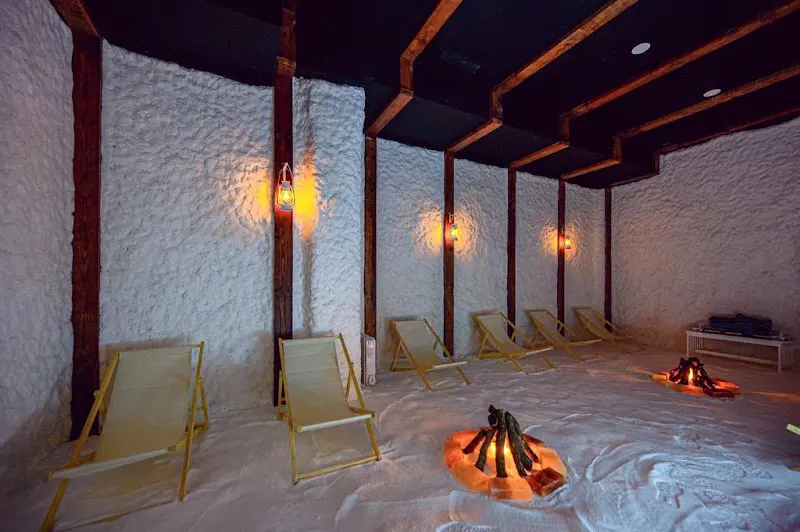 Salt Life Haloterapia - Cuevas De Sal