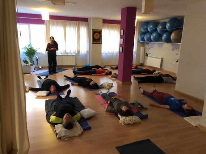Lidia Yoga y Pilates